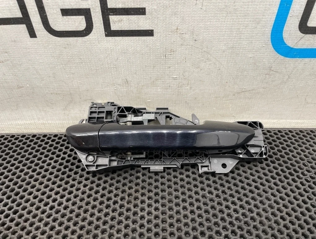 Ручка двери наружная Volkswagen Passat 2013 3C0837886J B7 CFFB 2.0, задняя правая