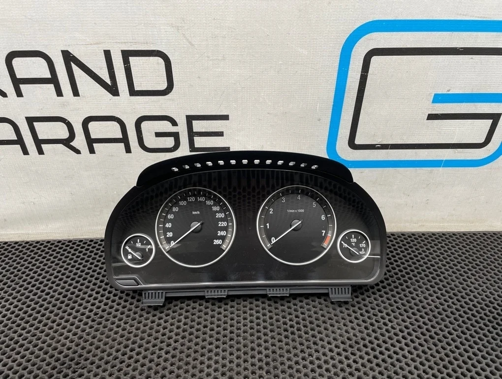 Панель приборов Bmw 5-Series 2010 62109358975 F10 N55B30A 3.0