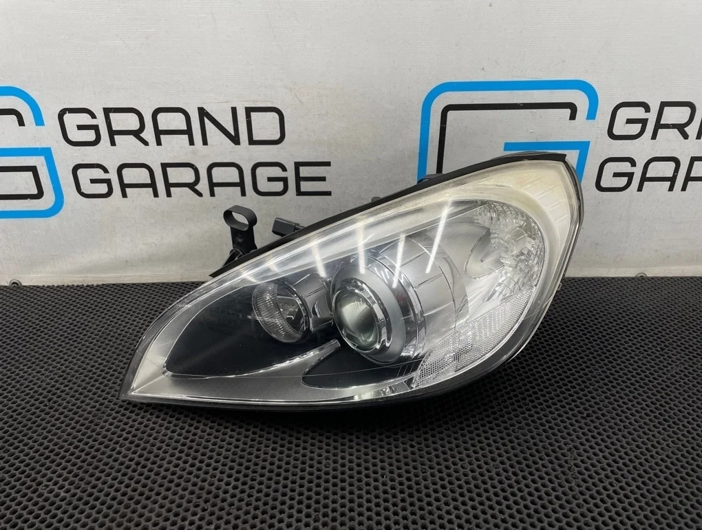Фара Volvo S60 2011 31299992 Y20 B4164T 1.6, левая