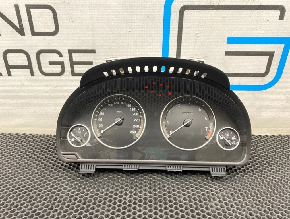 Панель приборов Bmw 5-Series 2011 62109358975 F10 N52B25A 2.5