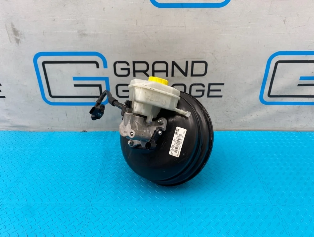 Вакуумный усилитель Porsche Cayenne 2013 7P0612101G 958 M55.02 3.6