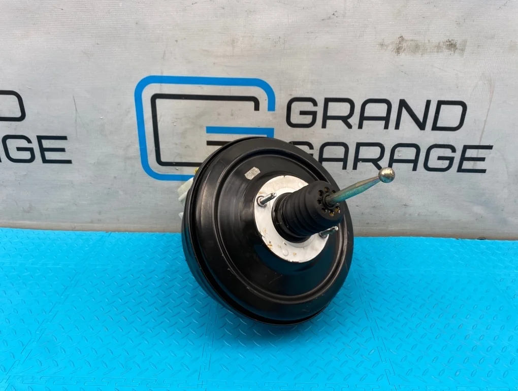 Вакуумный усилитель Porsche Cayenne 2011 7P0612101B 958 M55.02 3.6