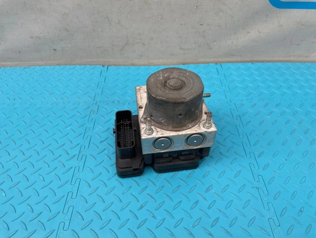 Блок ABS Mercedes-Benz B-Class 2012 A0084319212 W246 270.910 1.6