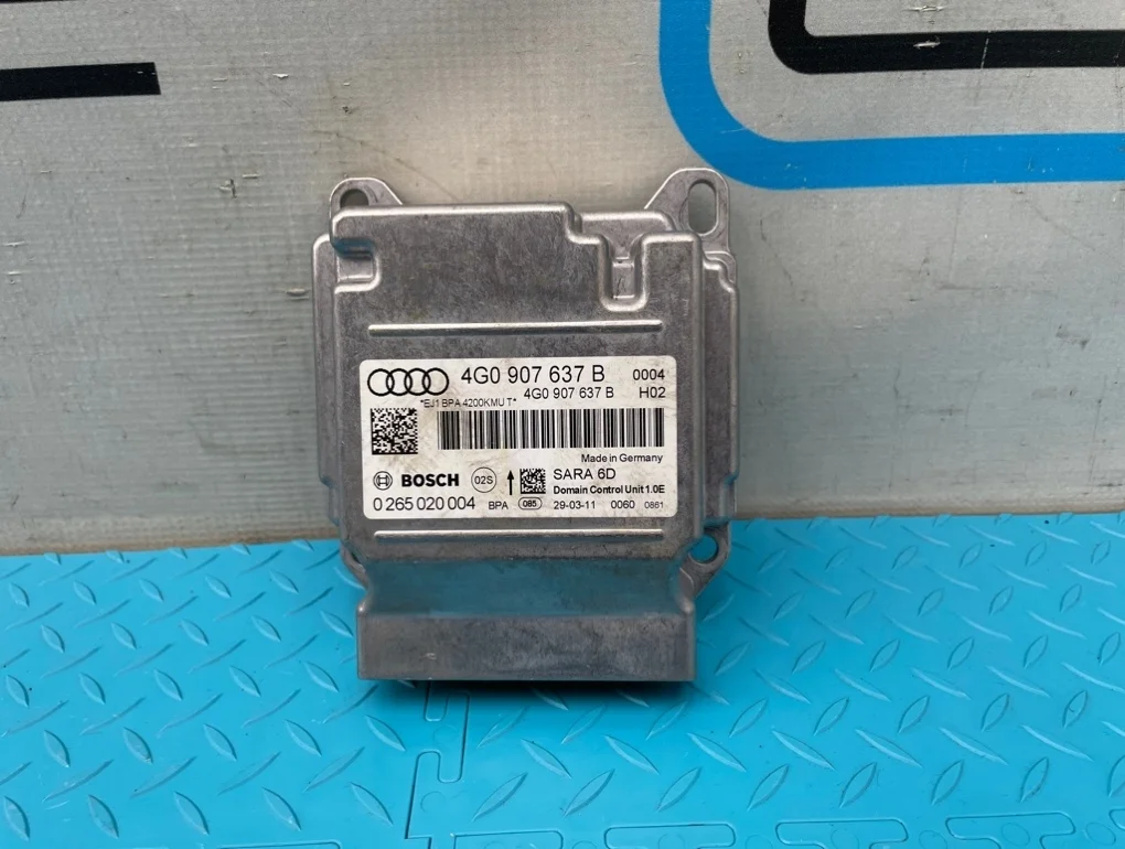 Датчик ускорения Audi A6 2011 4G0907637B C7 CHVA 2.8