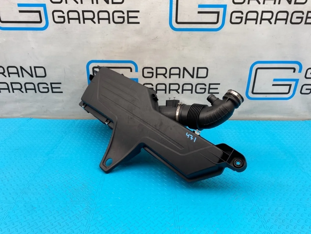 Корпус воздушного фильтра Bmw 1-Series 2013 13717597582 F20 N13B16A 1.6