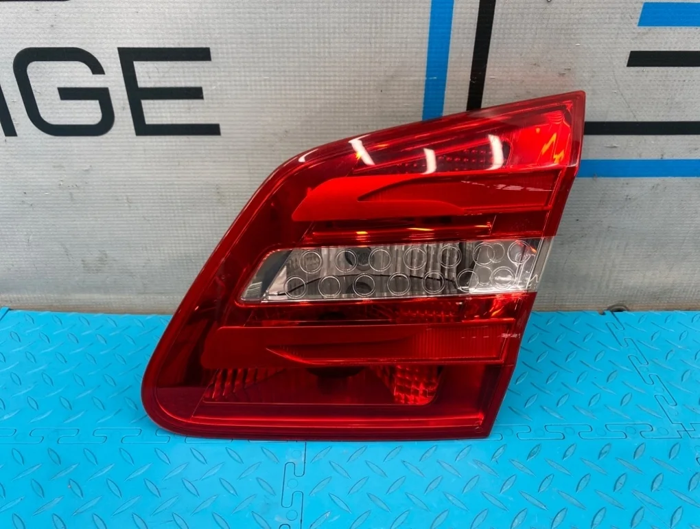 Фонарь Mercedes-Benz B-Class 2012 A2469066400 W246 270.910 1.6, задний правый