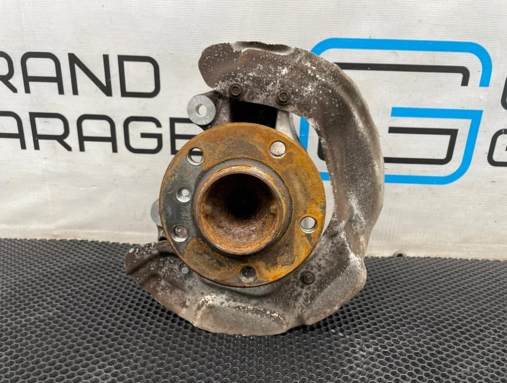 Кулак Bmw 3-Series 2013 31216792288 F30 N20B20B 2.0, передний правый