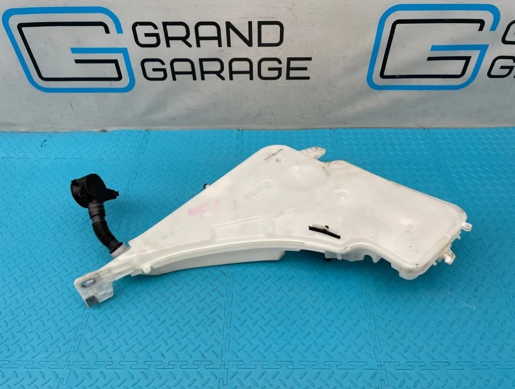 Бачок омывателя Bmw 1-Series 2013 61667241676 F20 N13B16A 1.6