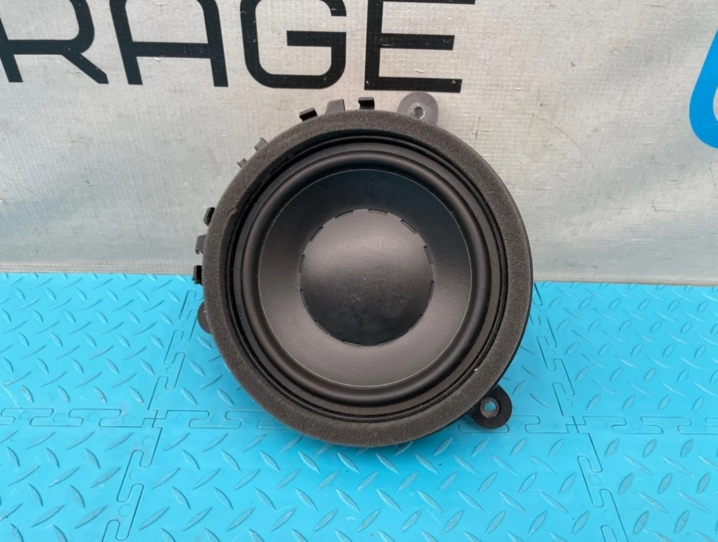 Динамик Volvo Xc70 2009 30797726 BZ B6324S 3.2