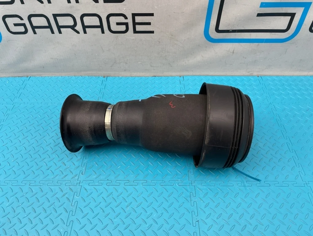 Пневмобаллон Bmw X5 2009 37126790079 E70 N52B30AF 3.0, задний