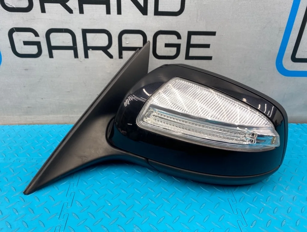 Зеркало Mercedes-Benz C-Class 2009 A2048100376 W204 271.950 1.8, левое