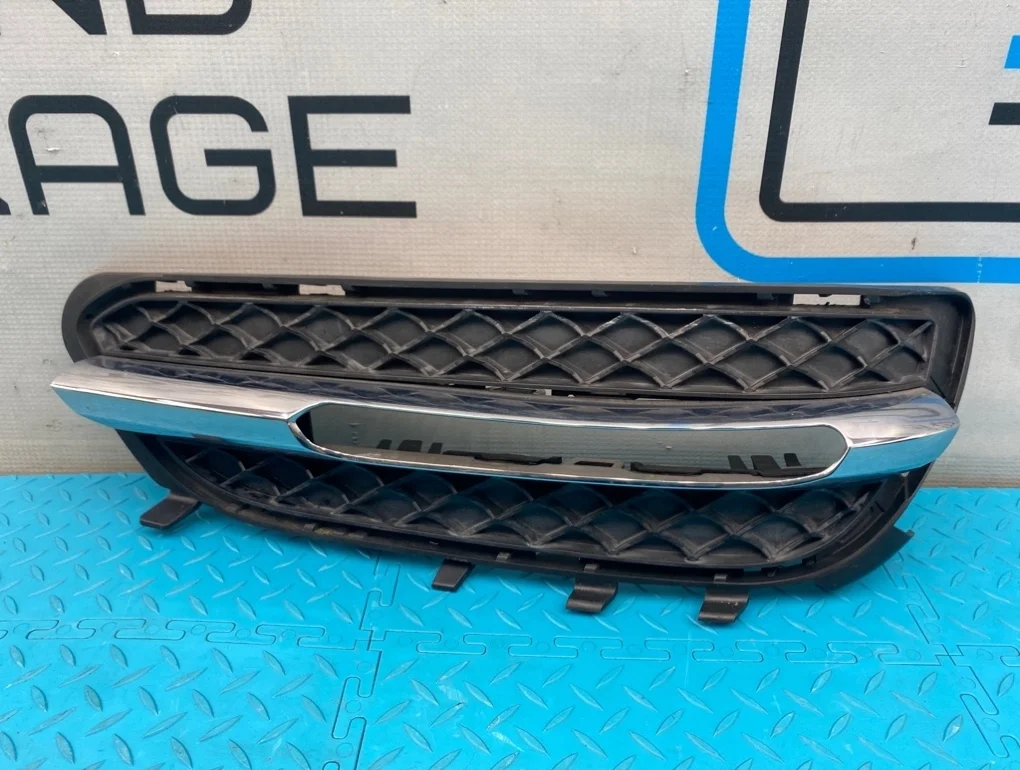 Накладка бампера Mercedes-Benz E-Class 2011 A2128851823 W212 276.952 3.5, передняя правая