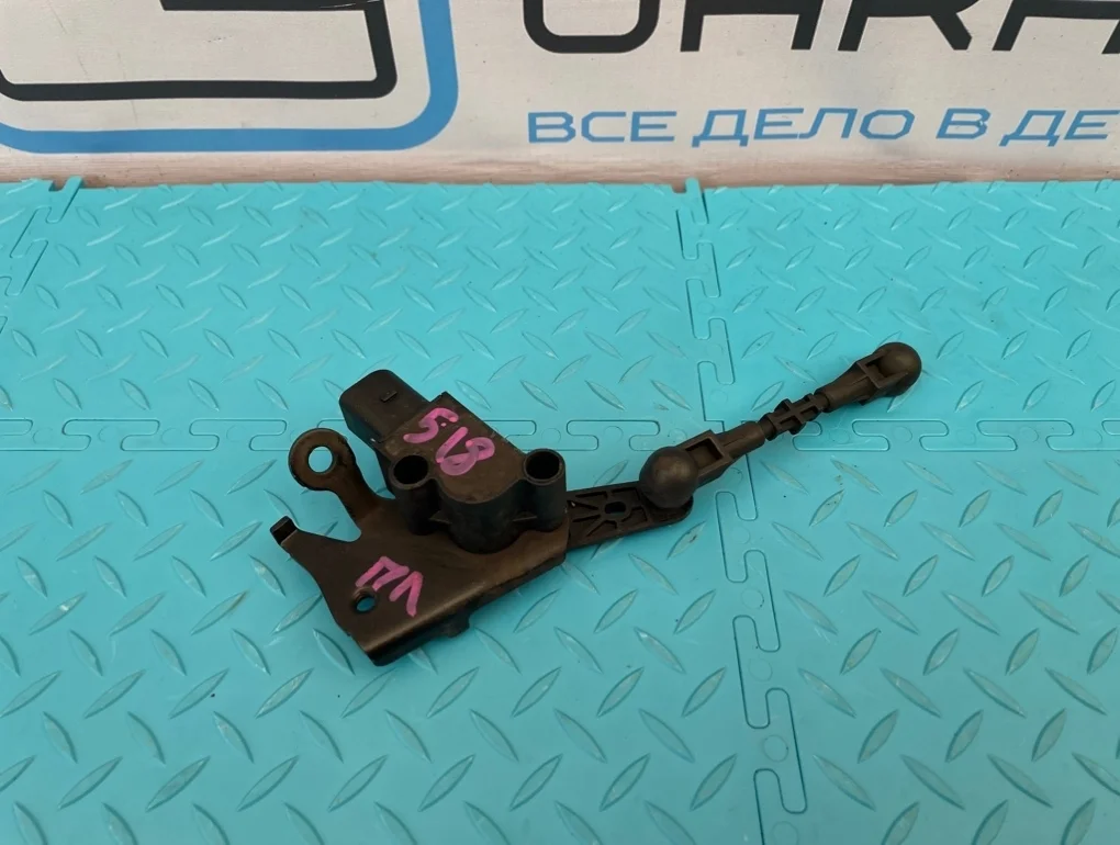 Датчик положения кузова Audi A7 2011 4H0941285H 4GA CGWB 3.0, передний левый