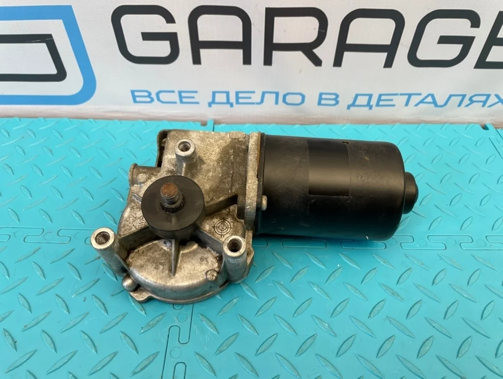 Моторчик стеклоочистителя Volvo Xc90 2009 8693849 C B6324S 3.2, передний