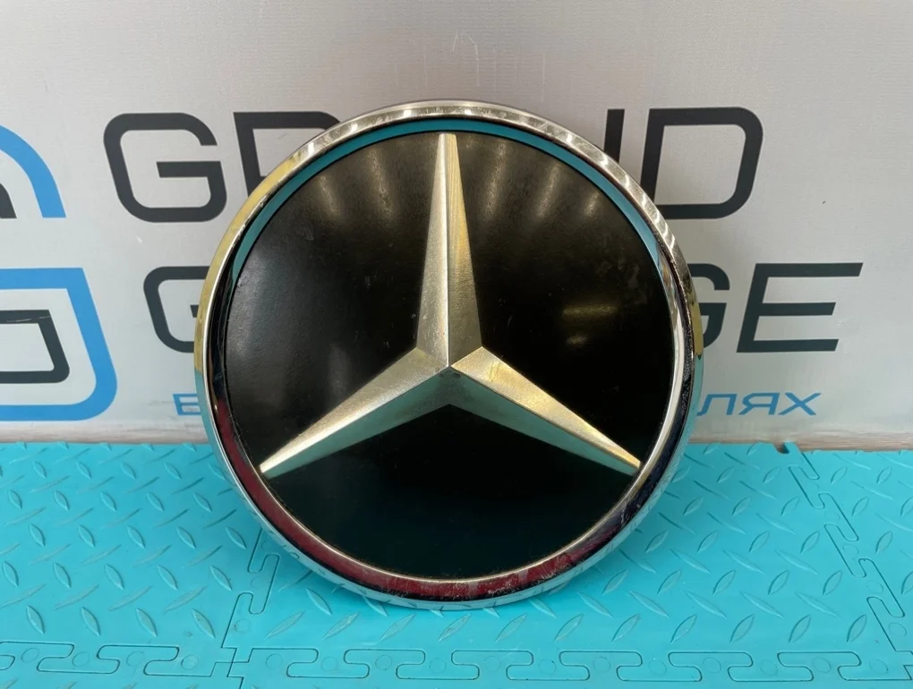Эмблема Mercedes-Benz B-Class 2012 A1648880411 W246 270.910 1.6, передняя