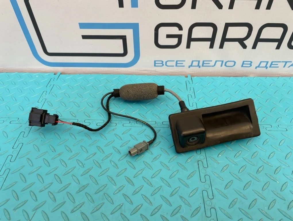 Кнопка багажника Audi A6 2013 5N0827566AA C7 CHVA 2.8