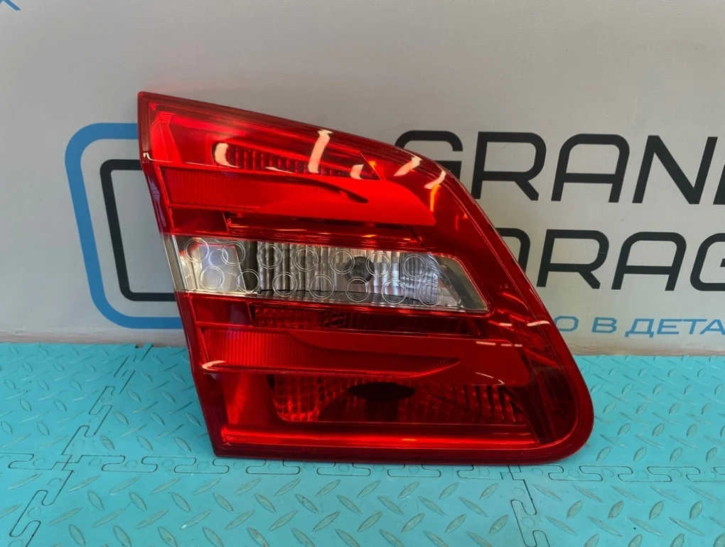 Фонарь Mercedes-Benz B-Class 2012 A2469066300 W246 270.910 1.6, задний левый