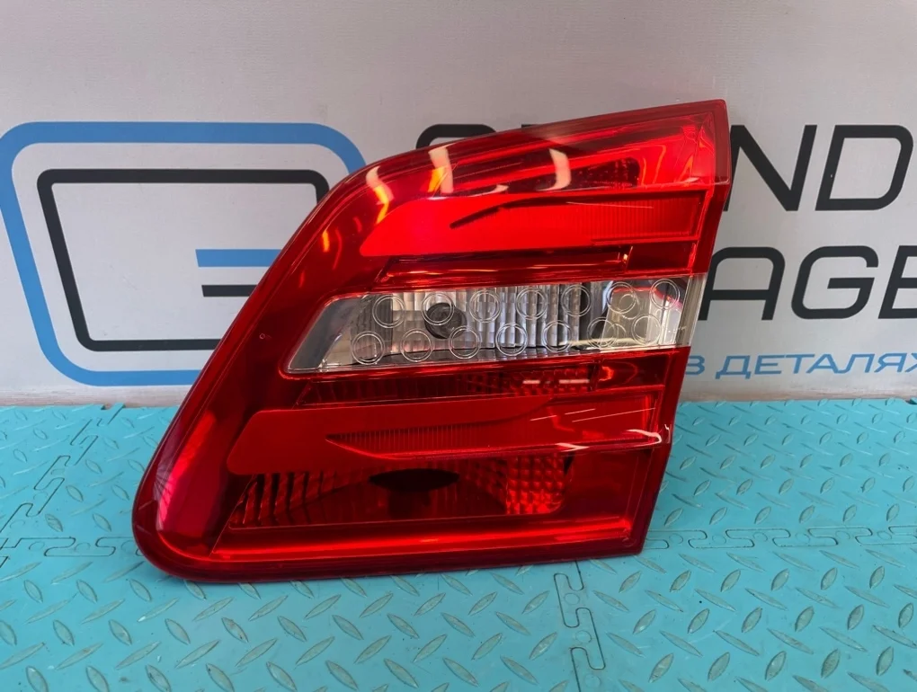 Фонарь Mercedes-Benz B-Class 2012 A2469066400 W246 270.910 1.6, задний правый