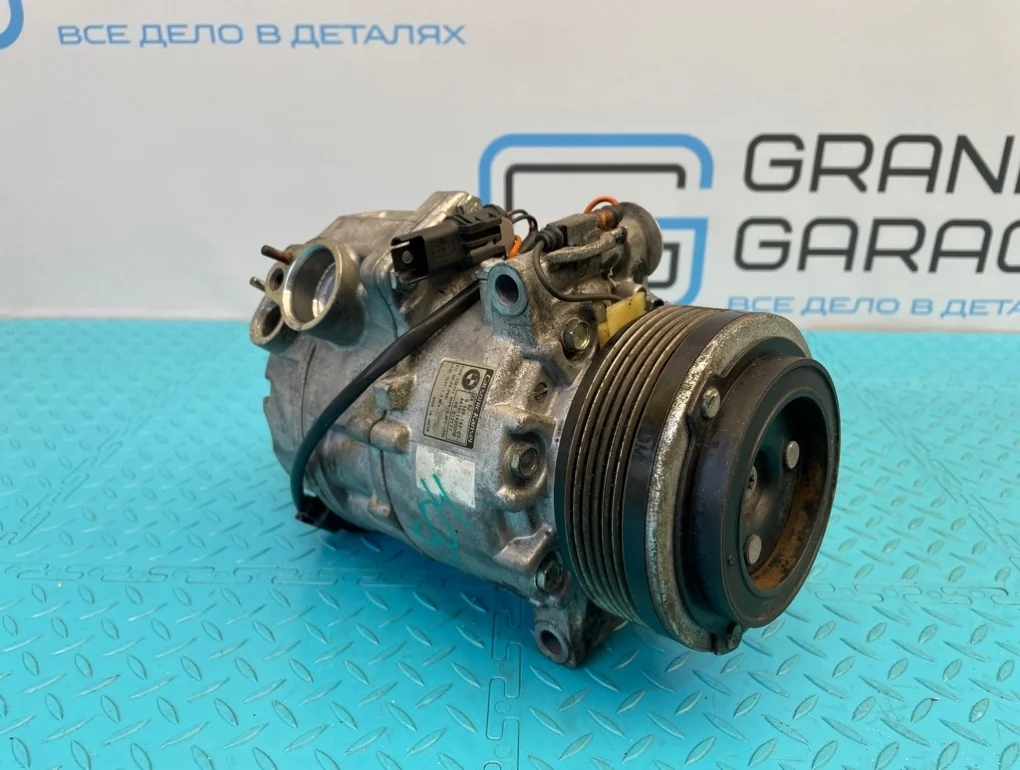 Компрессор кондиционера Bmw X5 2009 64529185142 E70 N52B30AF 3.0