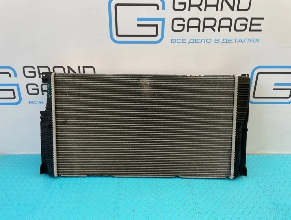 Радиатор охлаждения Bmw 5-Series 2012 17117626558 F11 N20B20B 2.0