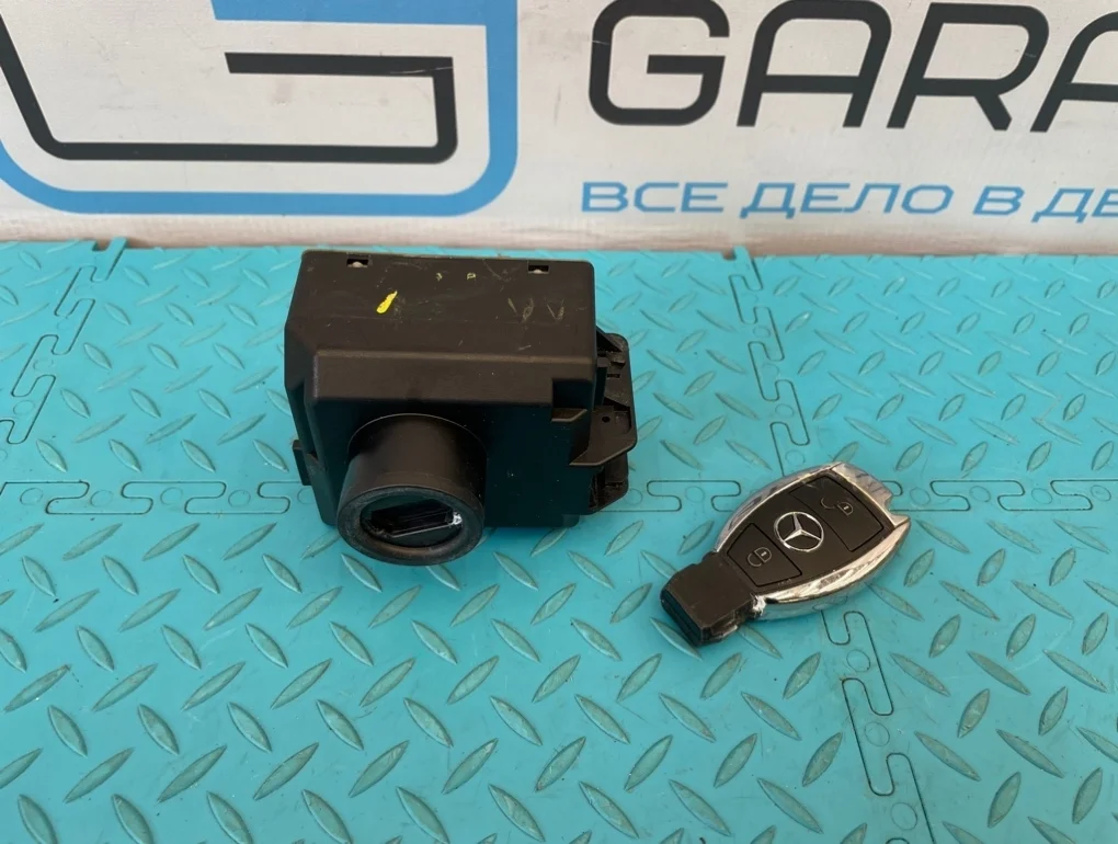 Замок зажигания Mercedes-Benz B-Class 2013 A2469050001 W246 270.910 1.6