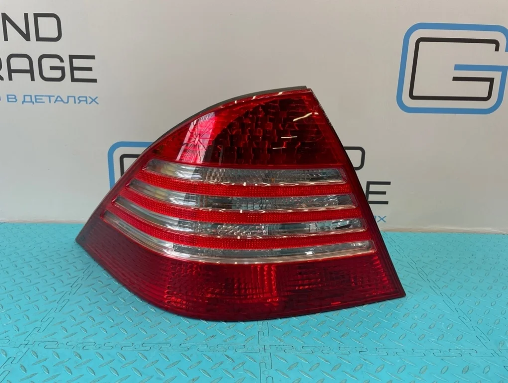 Фонарь Mercedes-Benz S-Class 2001 A2208200764 W220 112.944 3.2, левый
