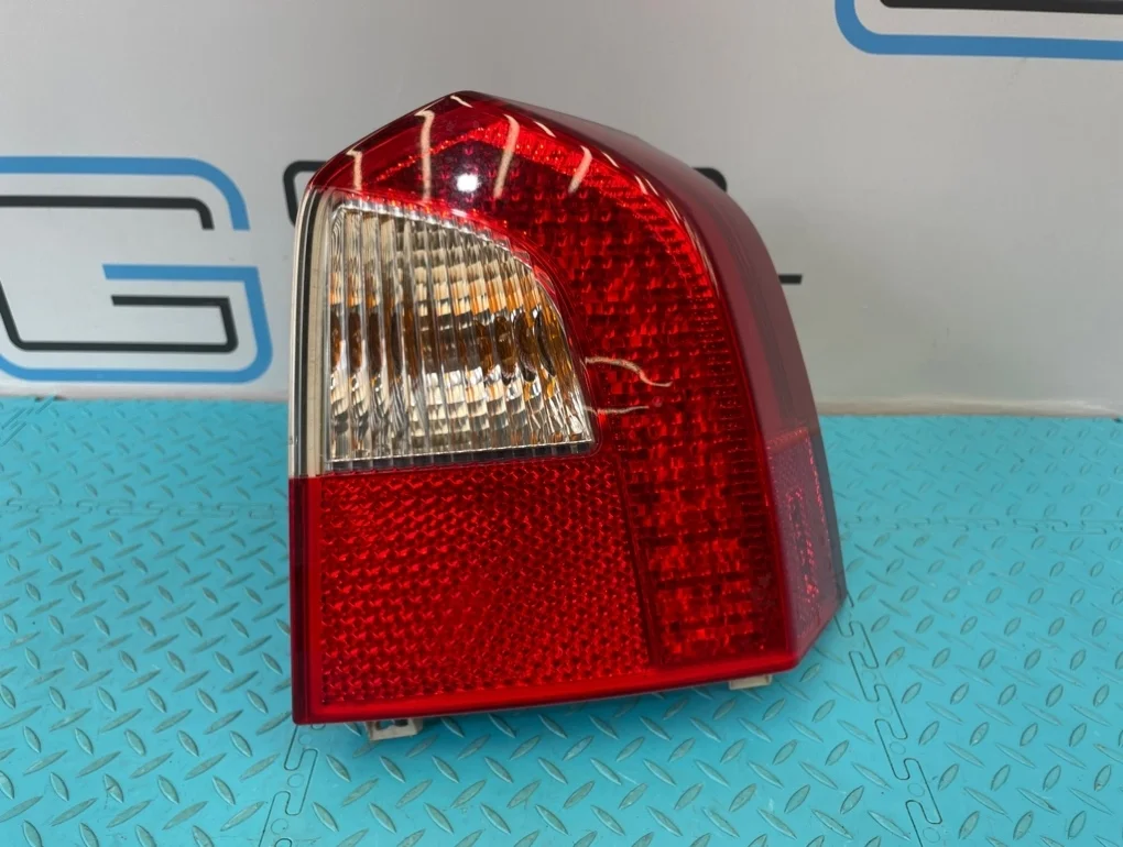 Фонарь Volvo Xc70 2007 31395073 BZ B6324S 3.2, правый