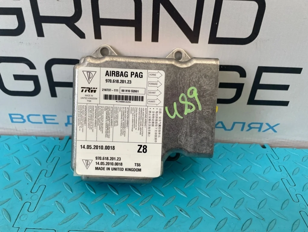 Блок Air Bag Porsche Panamera 2010 97061820106 970 M46.20 3.6
