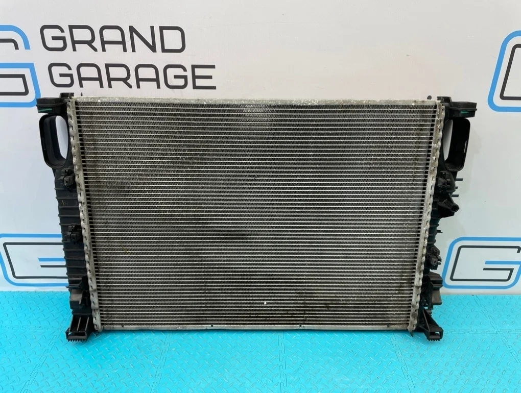Радиатор охлаждения Mercedes-Benz Cls-Class 2005 A2115001302 W219 272.964 3.5