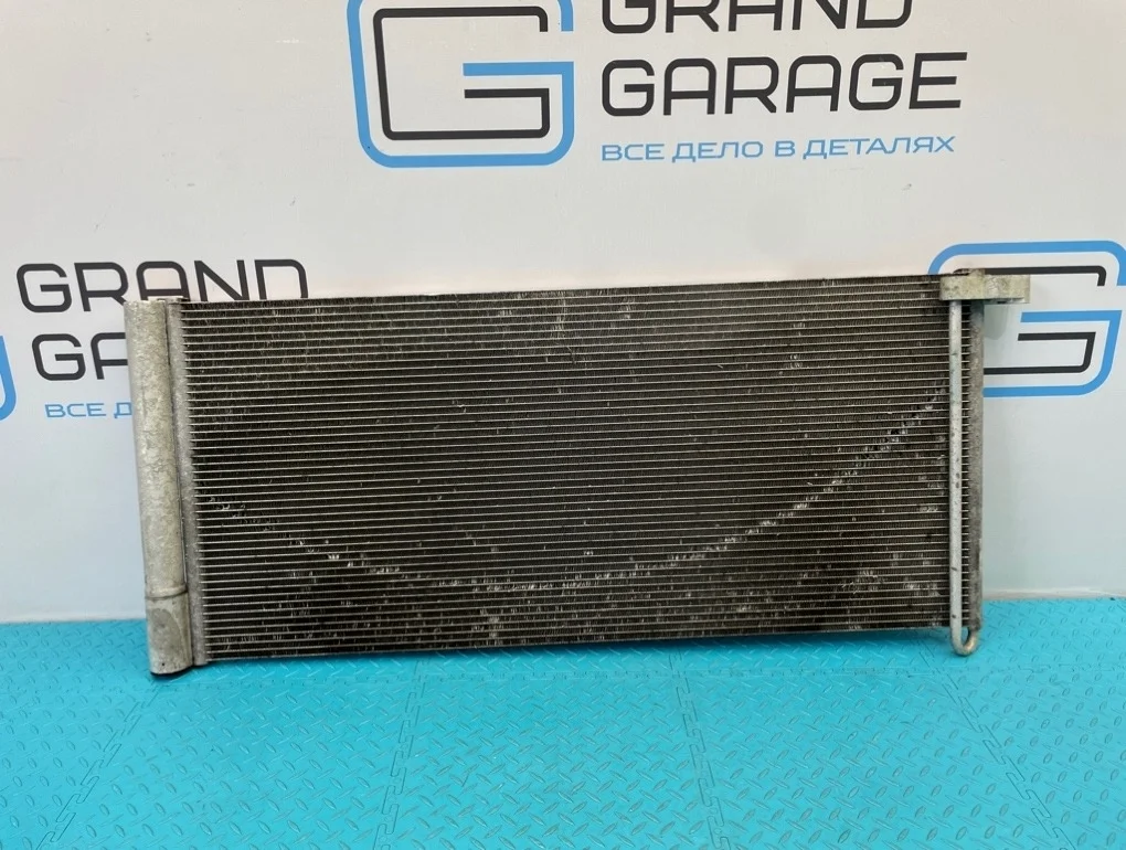 Радиатор кондиционера Porsche Panamera 2010 97057311100 970 M46.20 3.6