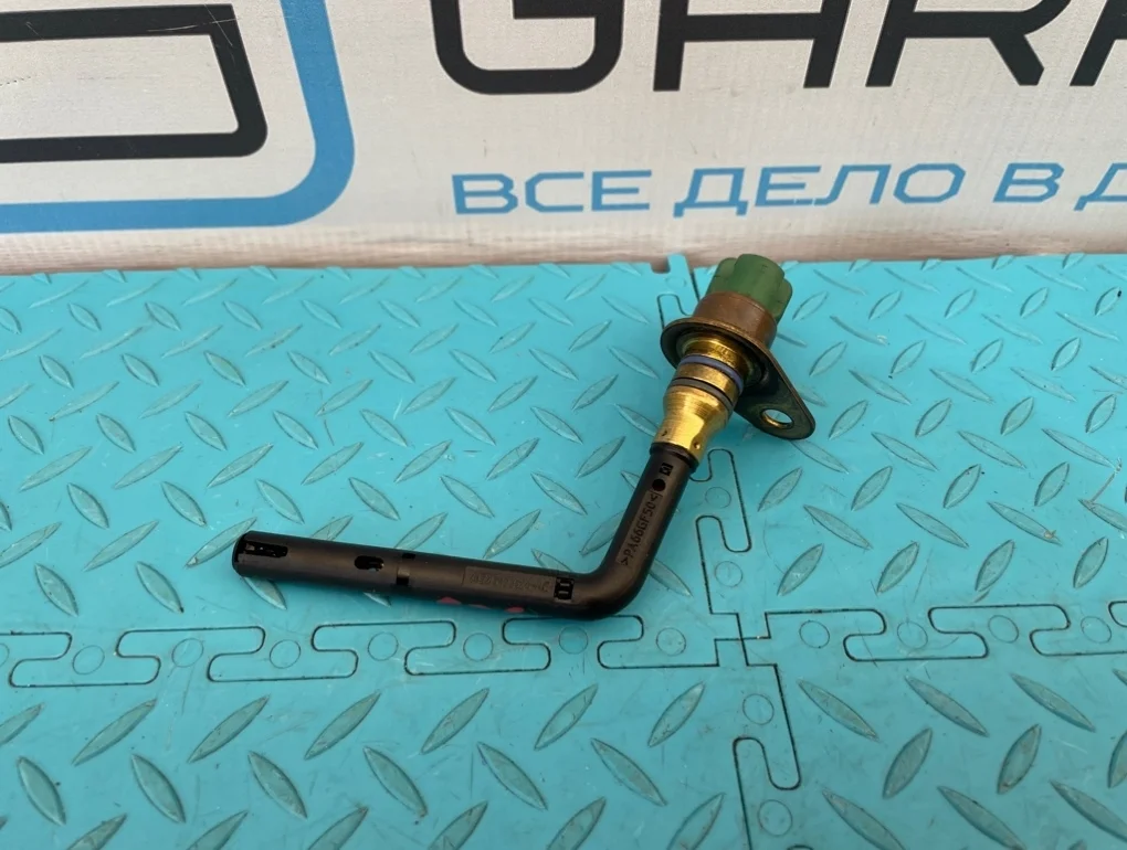 Датчик уровня масла Volvo Xc60 2012 31316335 DZ B4204T7 2.0