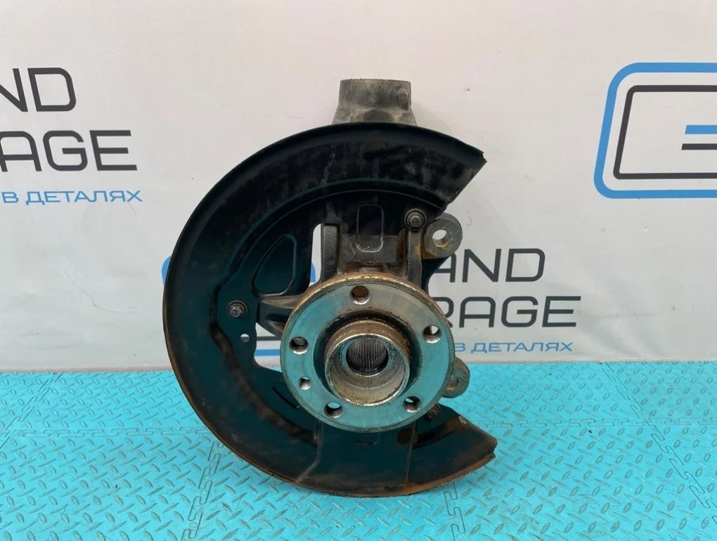 Кулак Volvo Xc60 2012 31451327 DZ B4204T7 2.0, передний правый