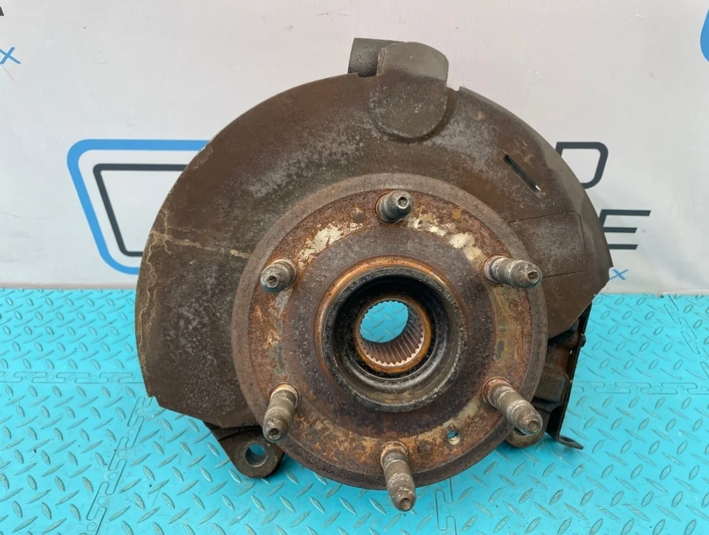 Кулак Cadillac Escalade Iii 2007 22912208 GMT900 L92 6.2, передний левый