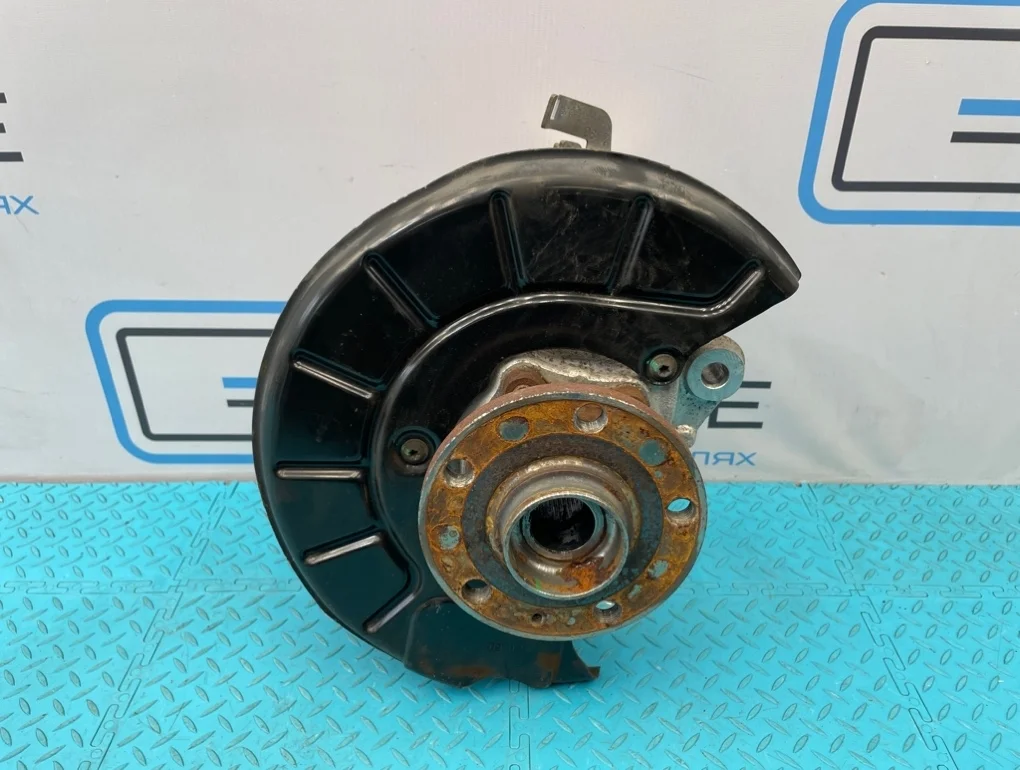 Кулак Volkswagen Sharan 2012 3C0407254F 7N1 CAVA 1.4, передний правый