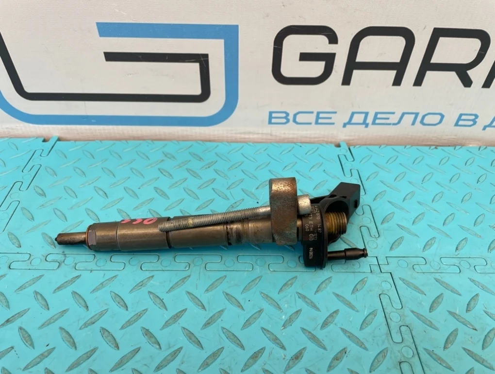 Форсунка топливная Mercedes-Benz Gl-Class 2011 A6420701487 X164 642.820 3.0