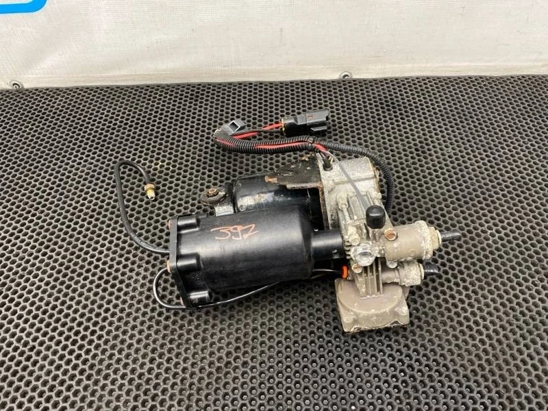 Компрессор пневмоподвески Land Rover Range Rover Sport 2008 RQG500150 L320 368DT 3.6
