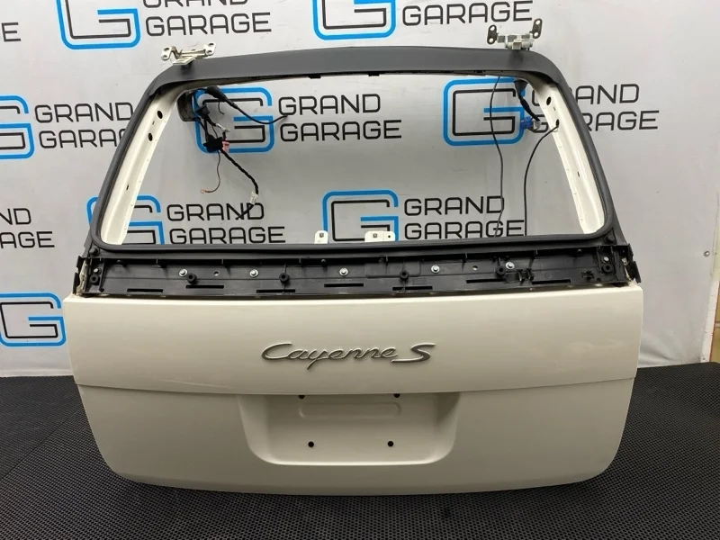 Крышка багажника Porsche Cayenne 2006 95551201111 955 M02.2Y 3.2