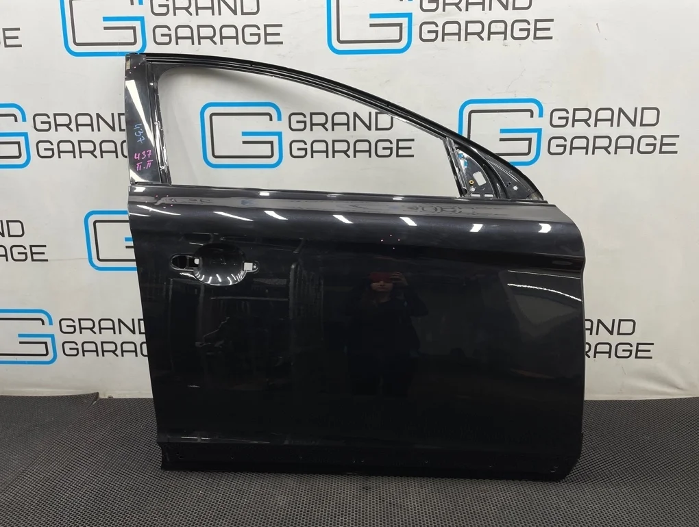 Дверь Volvo Xc60 2011 31457679 DZ B4204T6 2.0, передняя правая