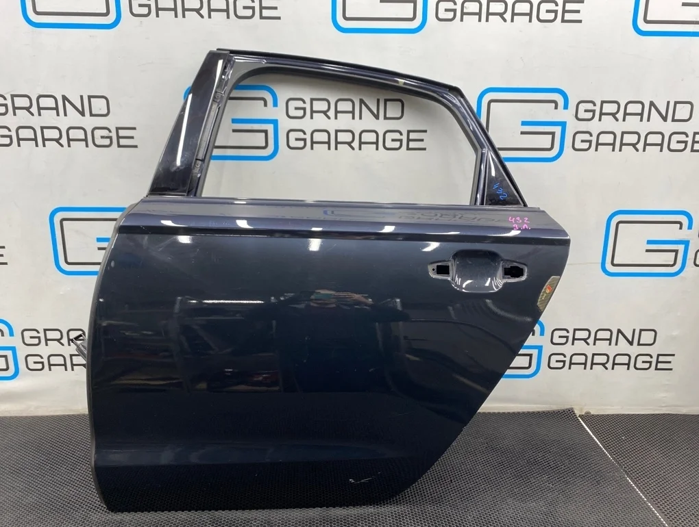 Дверь Audi A6 2014 4G5833051 C7 CDNB 2.0, задняя левая