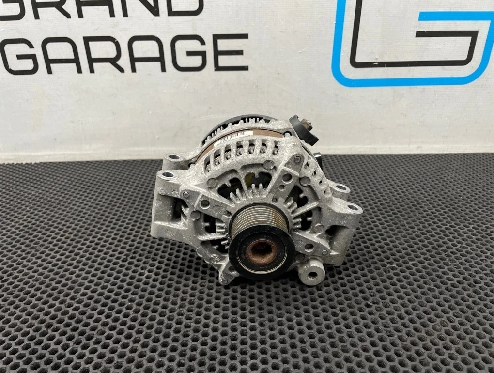 Генератор Bmw X3 2011 12317591268 F25 N52B30A 3.0