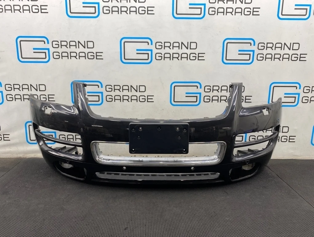 Бампер Volkswagen Touareg 2006 7L6807217AG 7LA BMV 3.2, передний