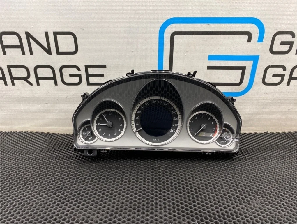 Панель приборов Mercedes-Benz E-Class 2012 A2129004013 W212 276.952 3.5