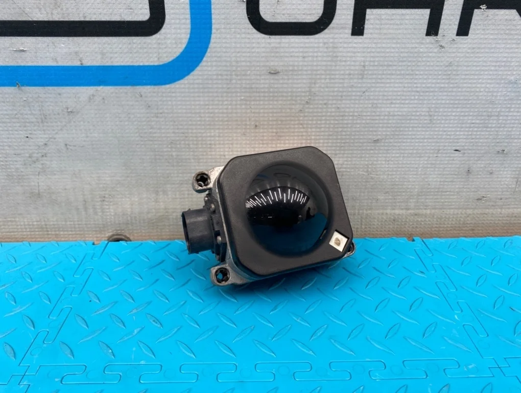 Дистроник Mercedes-Benz Cla-Class 2013 A2469006610 C117 270.920 2.0