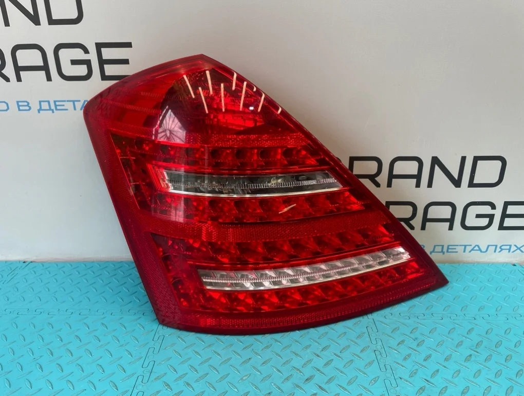 Фонарь Mercedes-Benz S-Class 2006 A2218201364 W221 272.965 3.5, левый