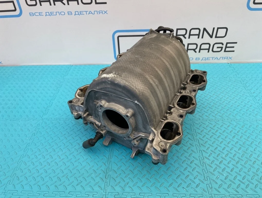 Коллектор впускной Mercedes-Benz C-Class 2006 A2721402401 W203 272.920 2.5