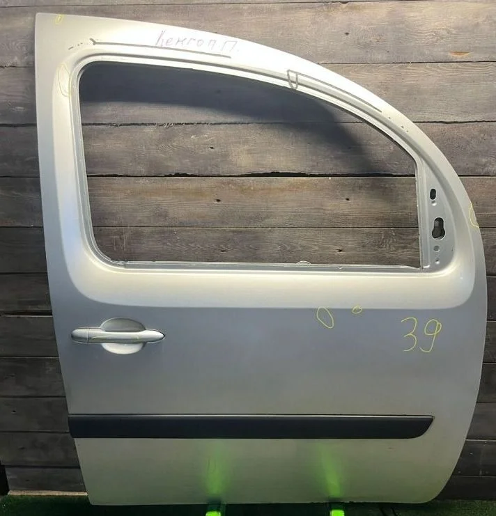 Дверь передняя правая Renault Kangoo 2