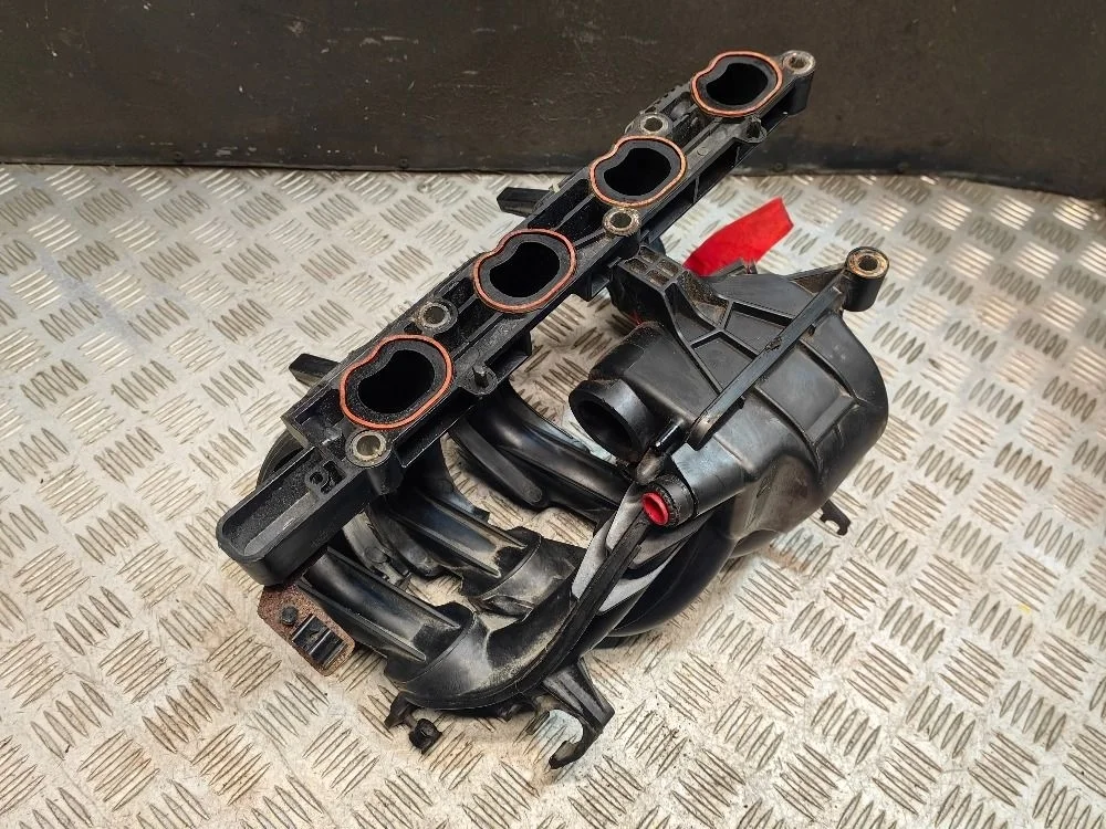 Впускной коллектор Ford Focus 2 ASDA 1.4
