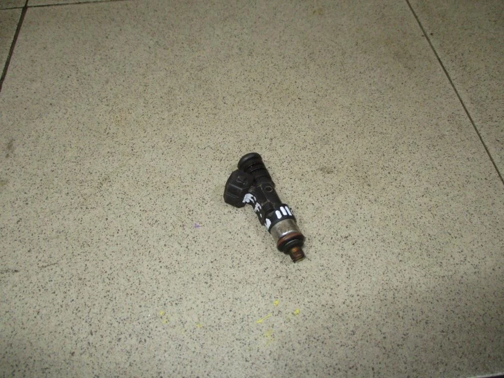 Форсунка топливная Ford Focus 3