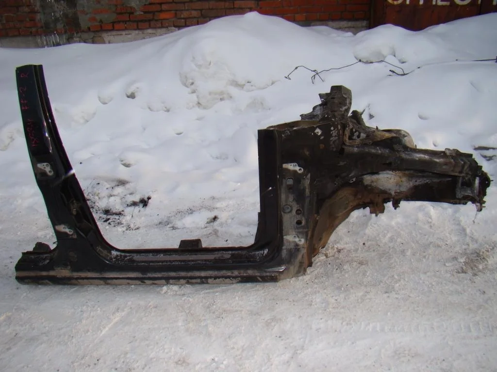Лонжерон передний правый Ford Focus 2008