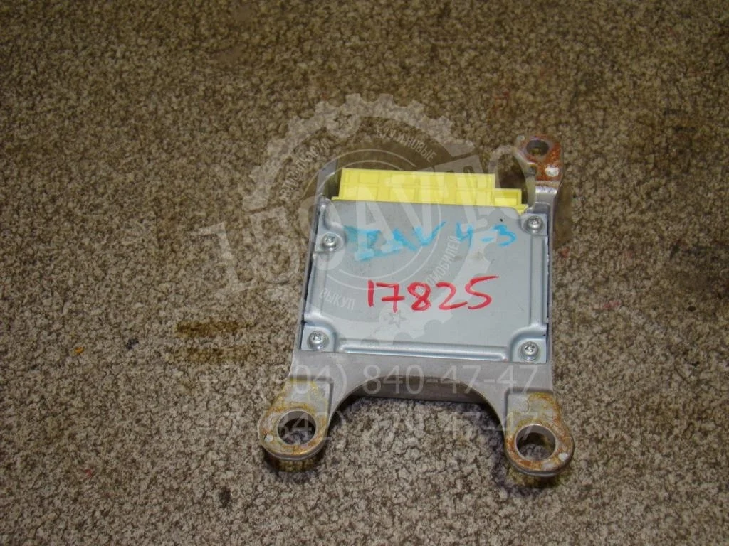 Блок управления air bag Toyota RAV4 (A30)